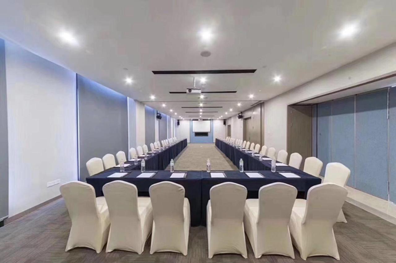 Holiday Inn Express - Xichang City Center By Ihg Buitenkant foto