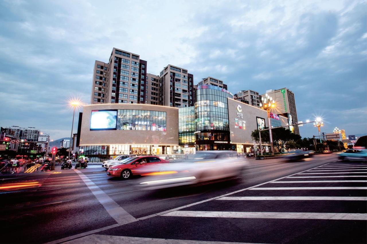 Holiday Inn Express - Xichang City Center By Ihg Buitenkant foto