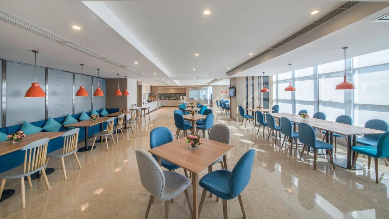 Holiday Inn Express - Xichang City Center By Ihg Buitenkant foto