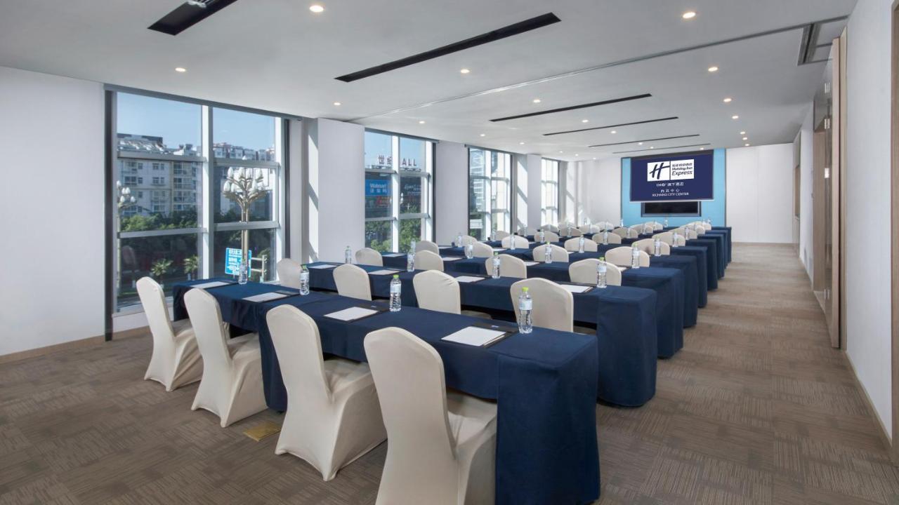 Holiday Inn Express - Xichang City Center By Ihg Buitenkant foto