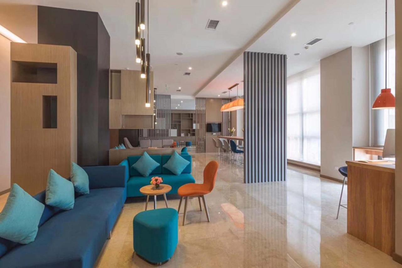 Holiday Inn Express - Xichang City Center By Ihg Buitenkant foto