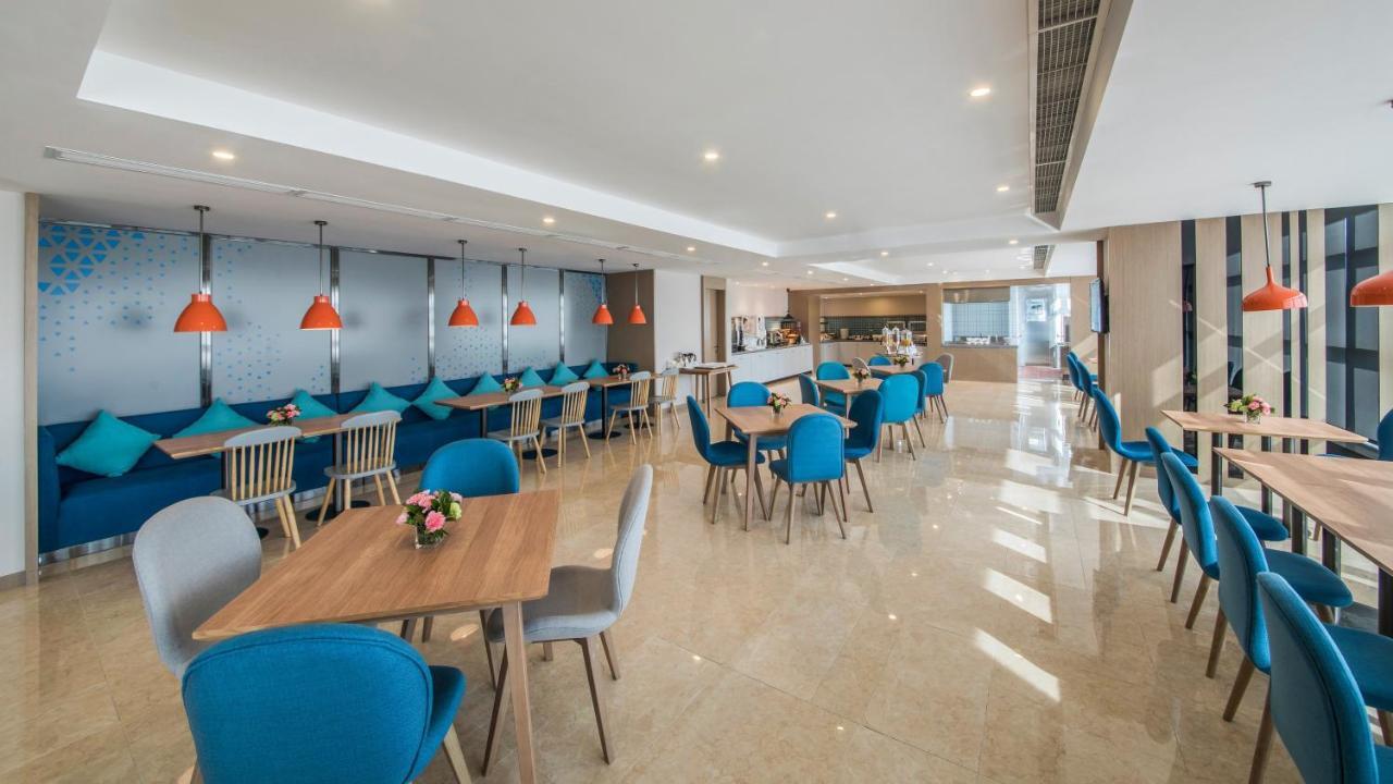 Holiday Inn Express - Xichang City Center By Ihg Buitenkant foto